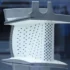 Segment d’aube de turbine présentant un réseau de micro-perforations réalisées pour le refroidissement de la pièce.
